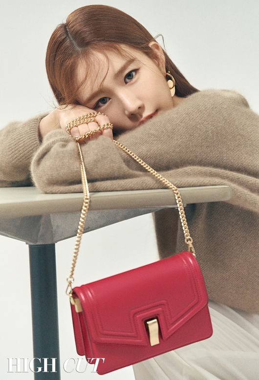 HIGH CUT