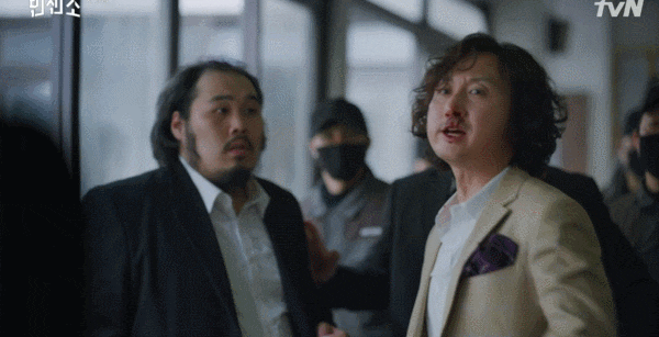 韓劇《Vincenzo》(黑道律師文森佐)第1、2集